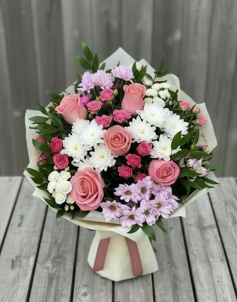 Букет цветов из: Альстромерии, Гвоздики, Розы и Хризантемы в Новохопёрский