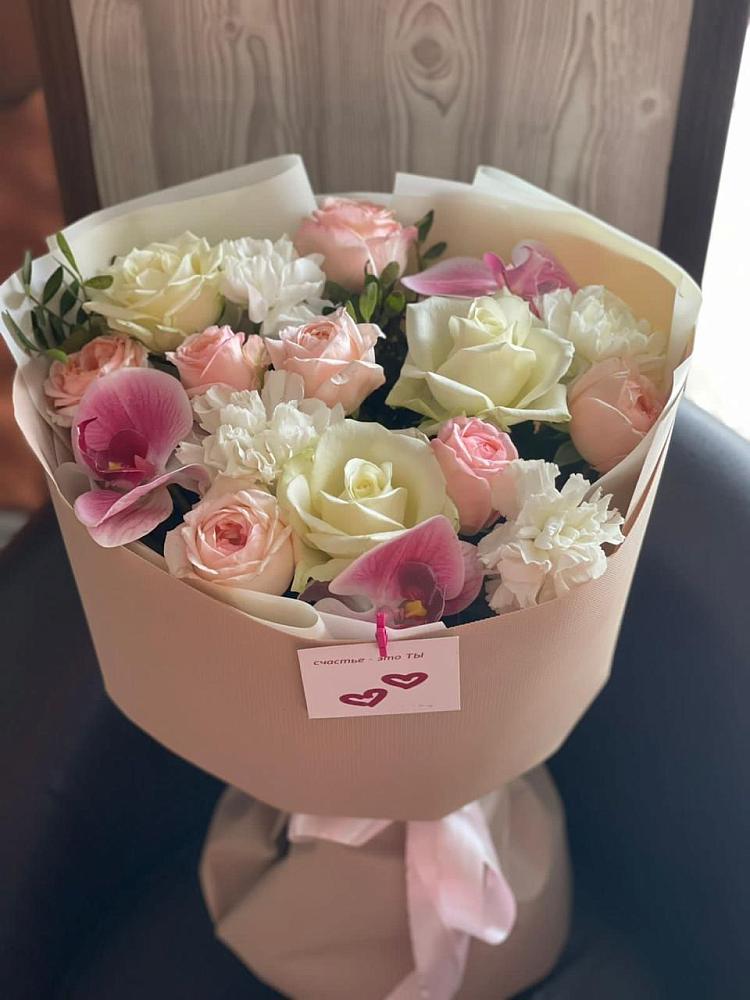 Букет цветов из: Орхидеи, Розы и Гвоздики в Новохопёрский