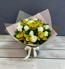 Букет цветов из:  Орхидеи и Розы в Новохопёрский