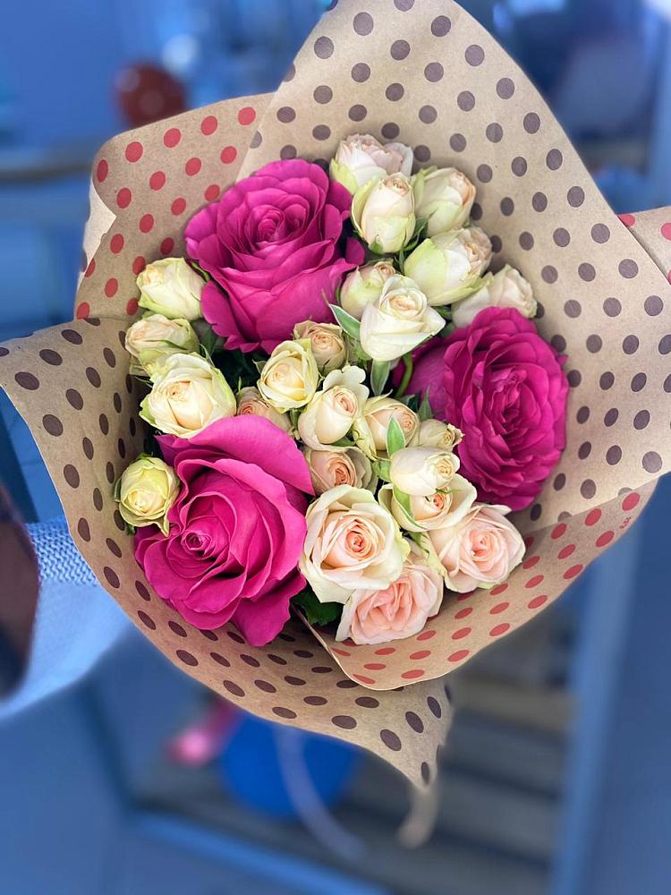 Букет цветов из: Розы в Новохопёрский