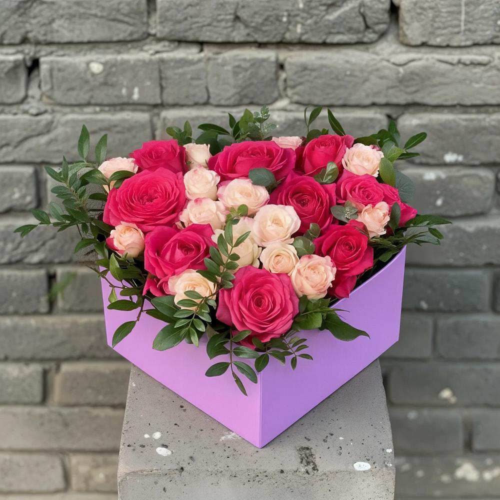 Цветочная композиция из Розы в коробке в Новохопёрский