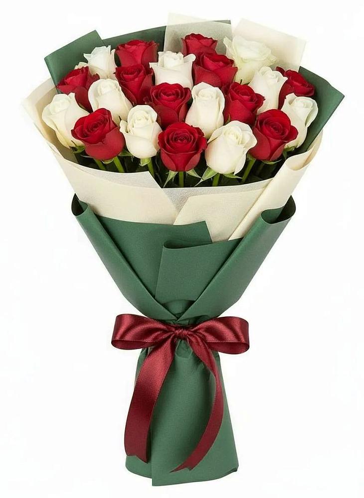 Букет Микс из красных и белых роз в Новохопёрский