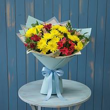Букет цветов из:  Альстромерии и Хризантемы в Новохопёрский