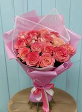 Букет 15 Розовых роз Равель в Новохопёрский