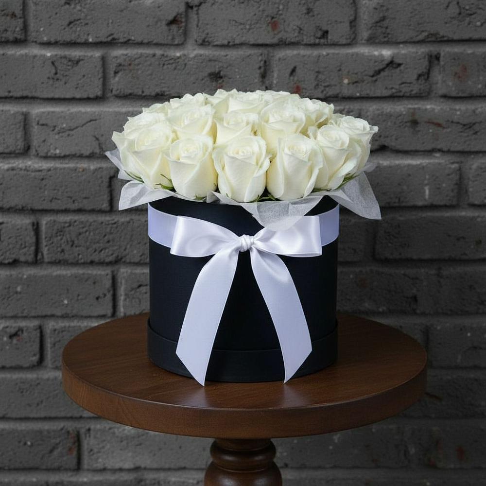 Цветочная композиция из Розы в шляпной коробке в Новохопёрский