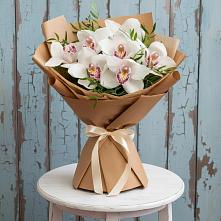 Букет цветов из:  Орхидеи и Розы в Новохопёрский